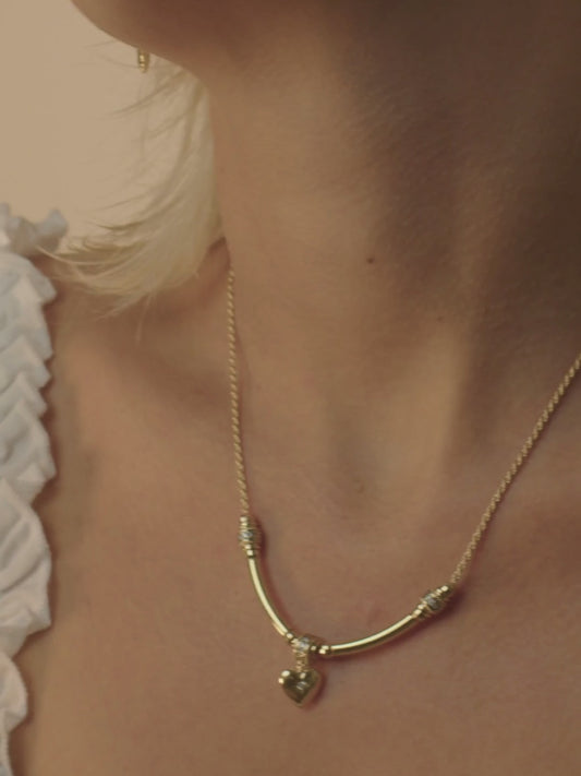 Venyx Signature Necklace