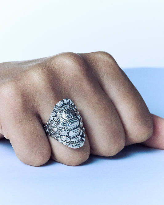 White Gold Diamond Madagascar Reptilia Ring