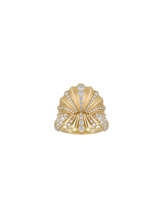 Yellow Gold Myadora Shell Ring