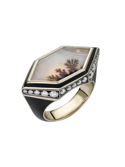 Venyx Noir Fern Ring